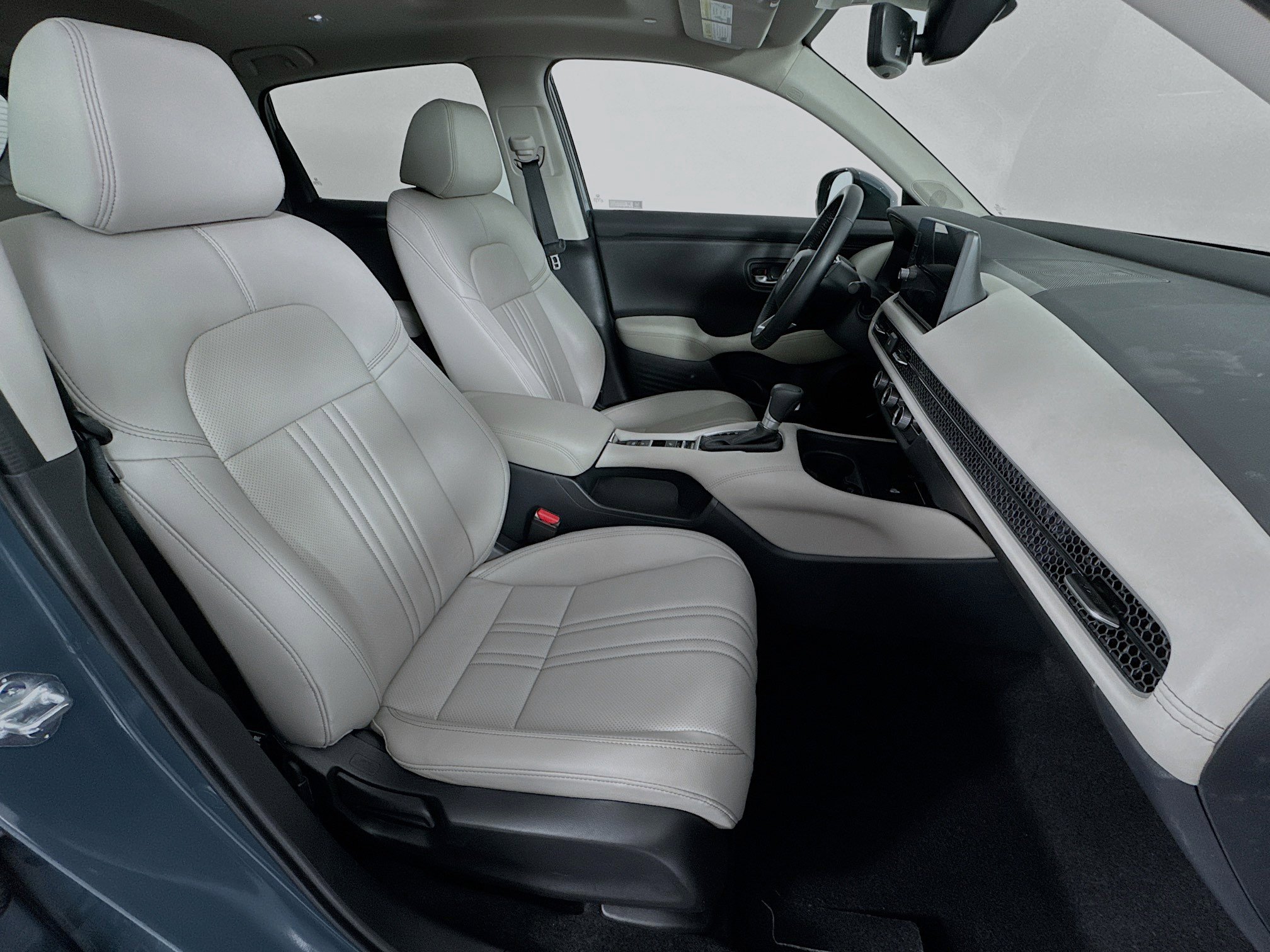 Certified 2026 Honda HR-V EX-L image 27