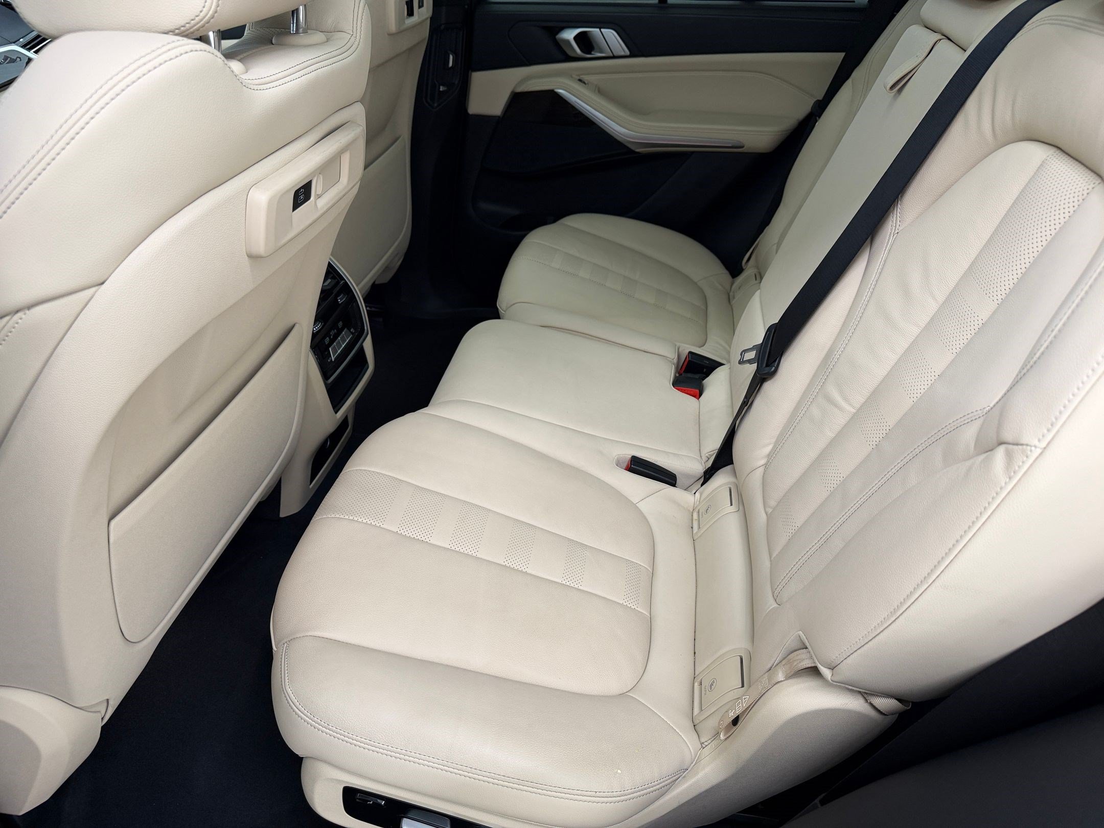 Used 2020 BMW X5 sDrive40i w/ Convenience Package RWD image 23