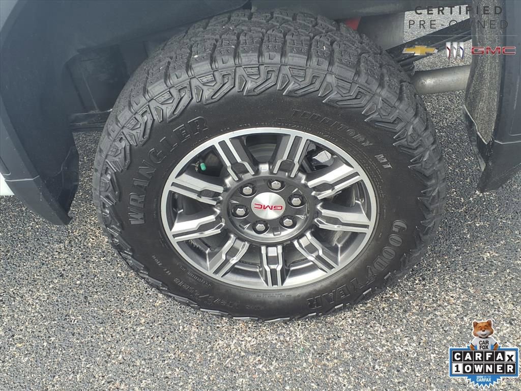 Certified 2025 GMC Sierra 1500 AT4 AWD/4WD image 20