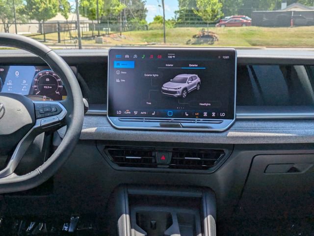 New 2026 Volkswagen Tiguan S FWD image 18
