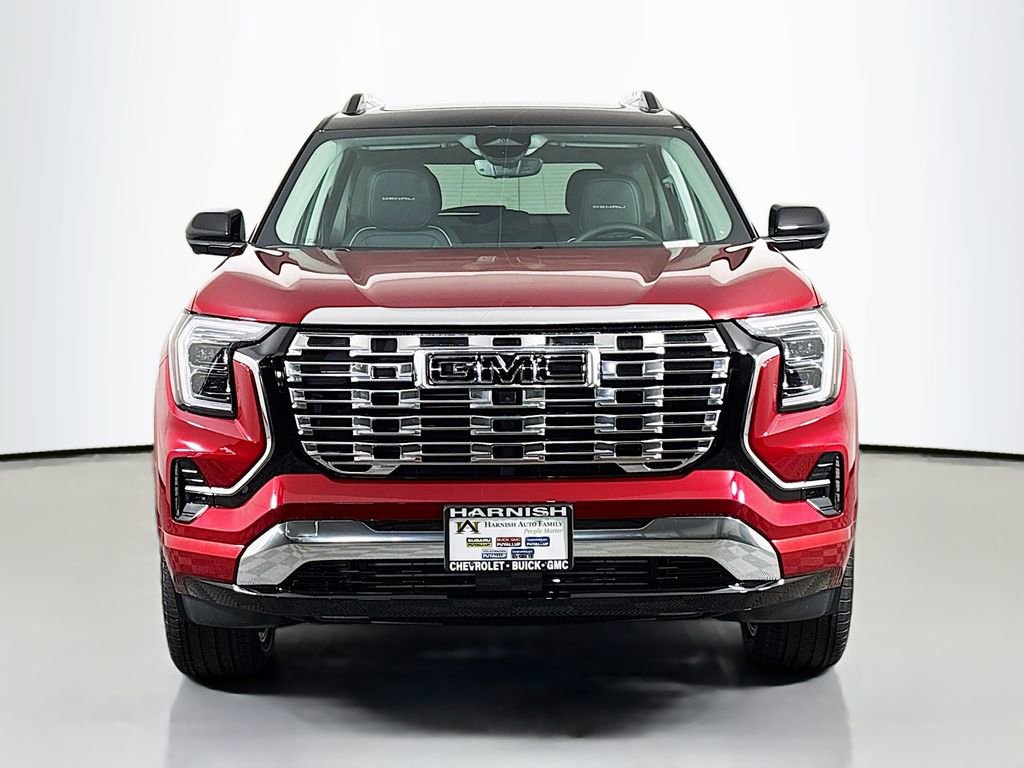 New 2026 GMC Terrain Denali w/ LPO, Black Badging Package image 2