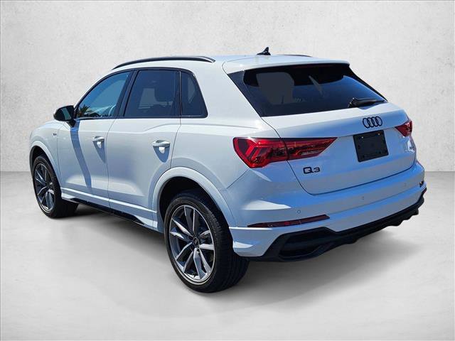 Used 2025 Audi Q3 2.0T Premium w/ Convenience Package AWD/4WD image 8