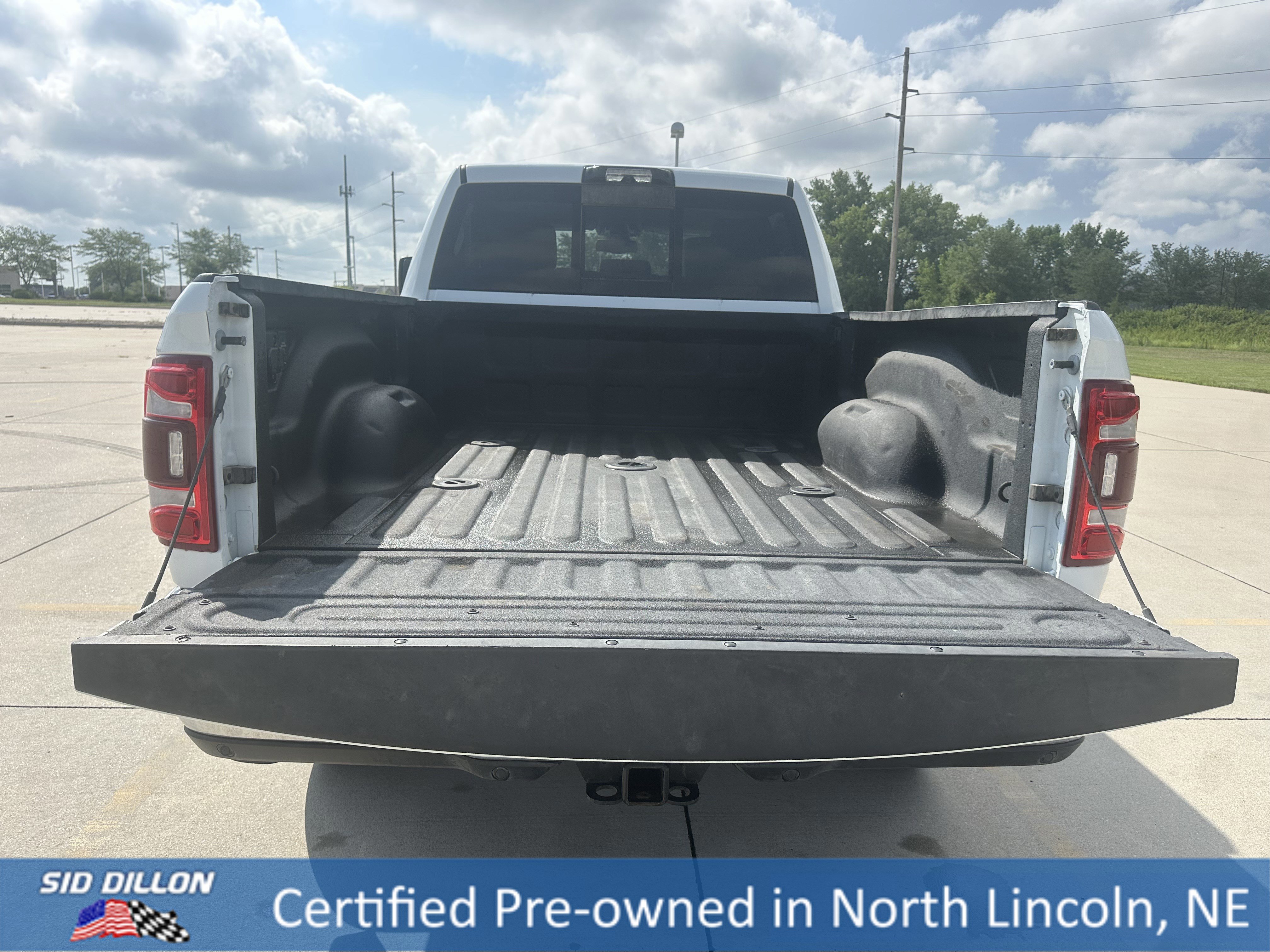 Used 2024 RAM 3500 Laramie w/ Bed Utility Group image 11