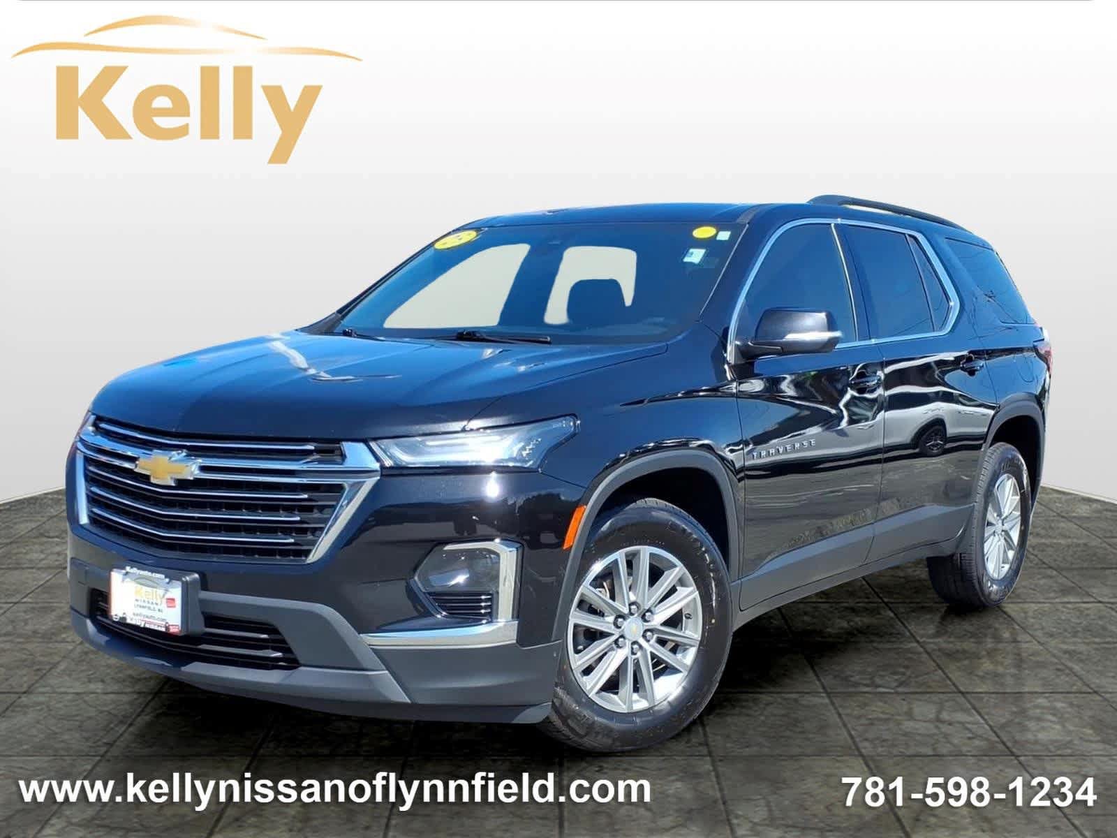 Used 2023 Chevrolet Traverse LT
