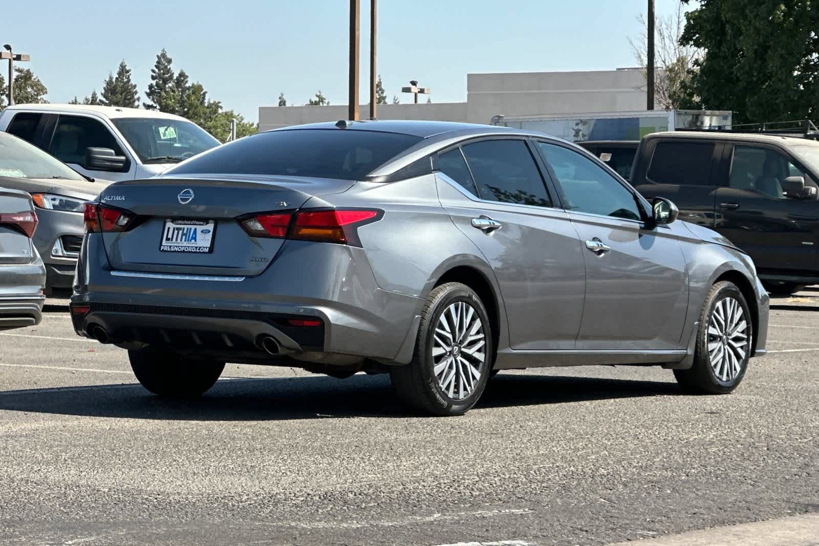 Used 2023 Nissan Altima 2.5 SV w/ SV Premium Package AWD/4WD video 2