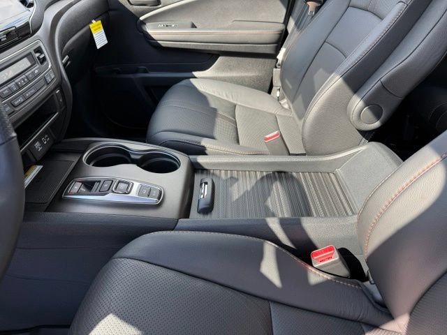 Used 2023 Honda Passport TrailSport image 24