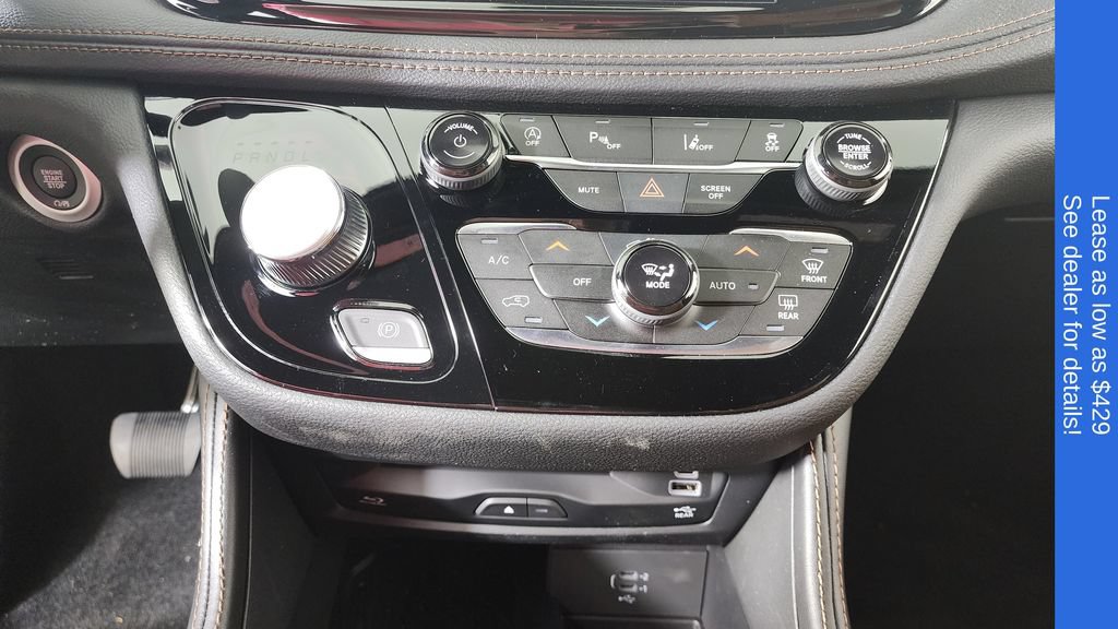 New 2026 Chrysler Pacifica Pinnacle FWD image 23