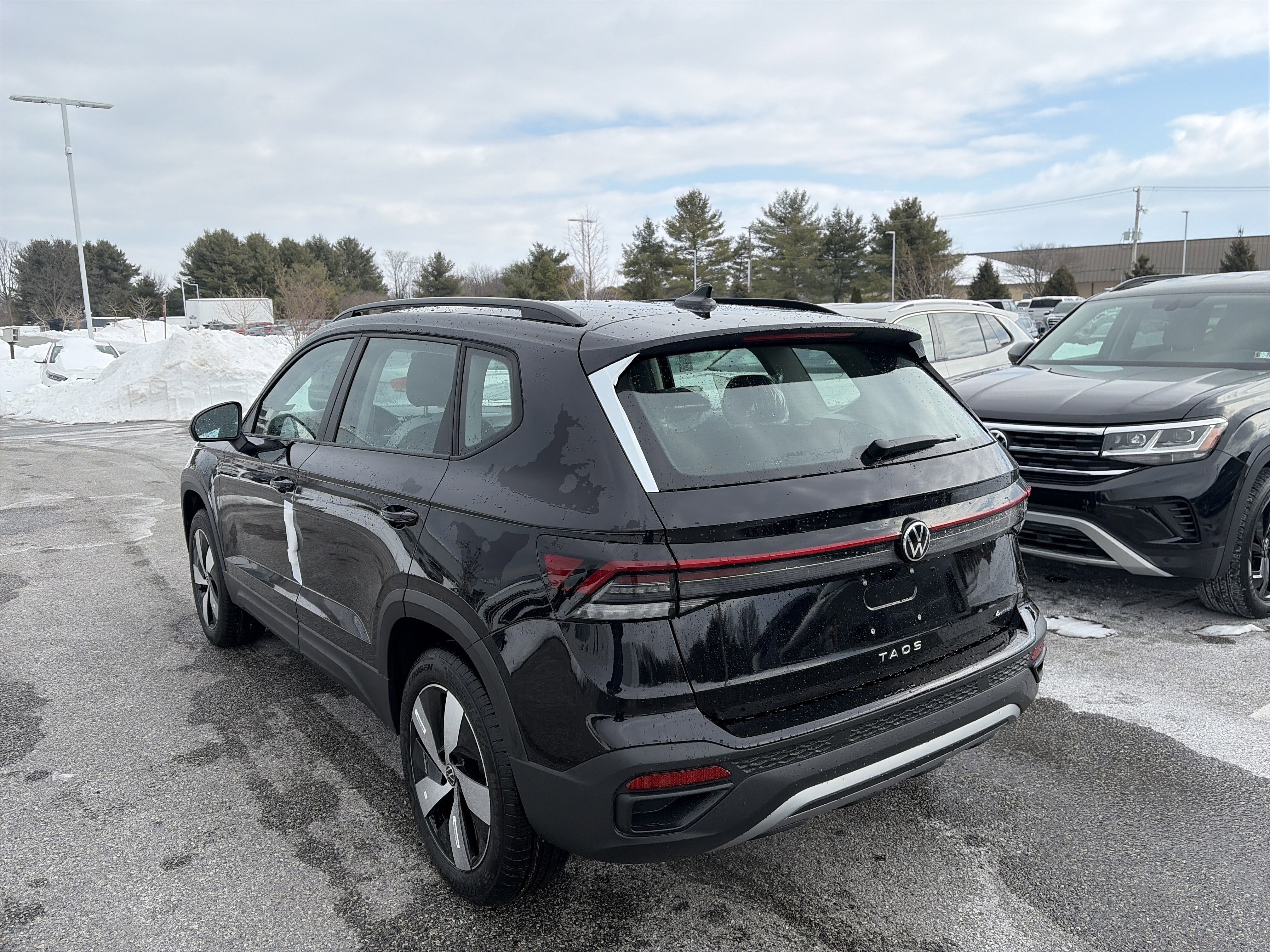 New 2026 Volkswagen Taos S image 6