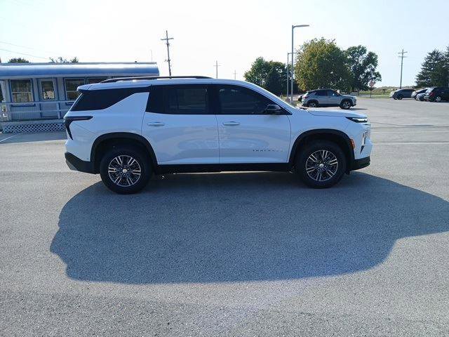 New 2026 Chevrolet Traverse LT w/ Enhanced Driving Package image 6