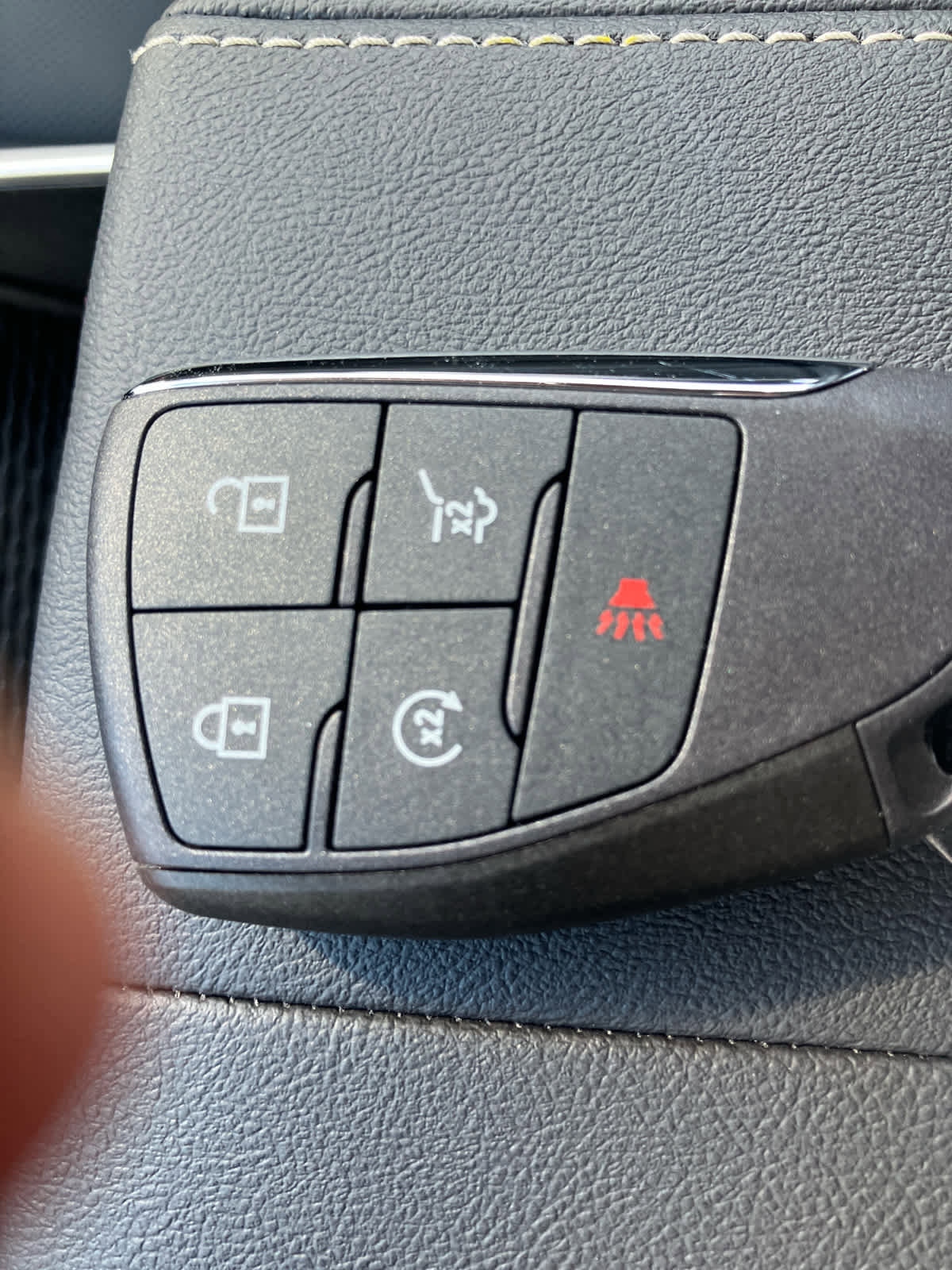 New 2026 GMC Terrain Elevation w/ Elevation Premium Package image 30