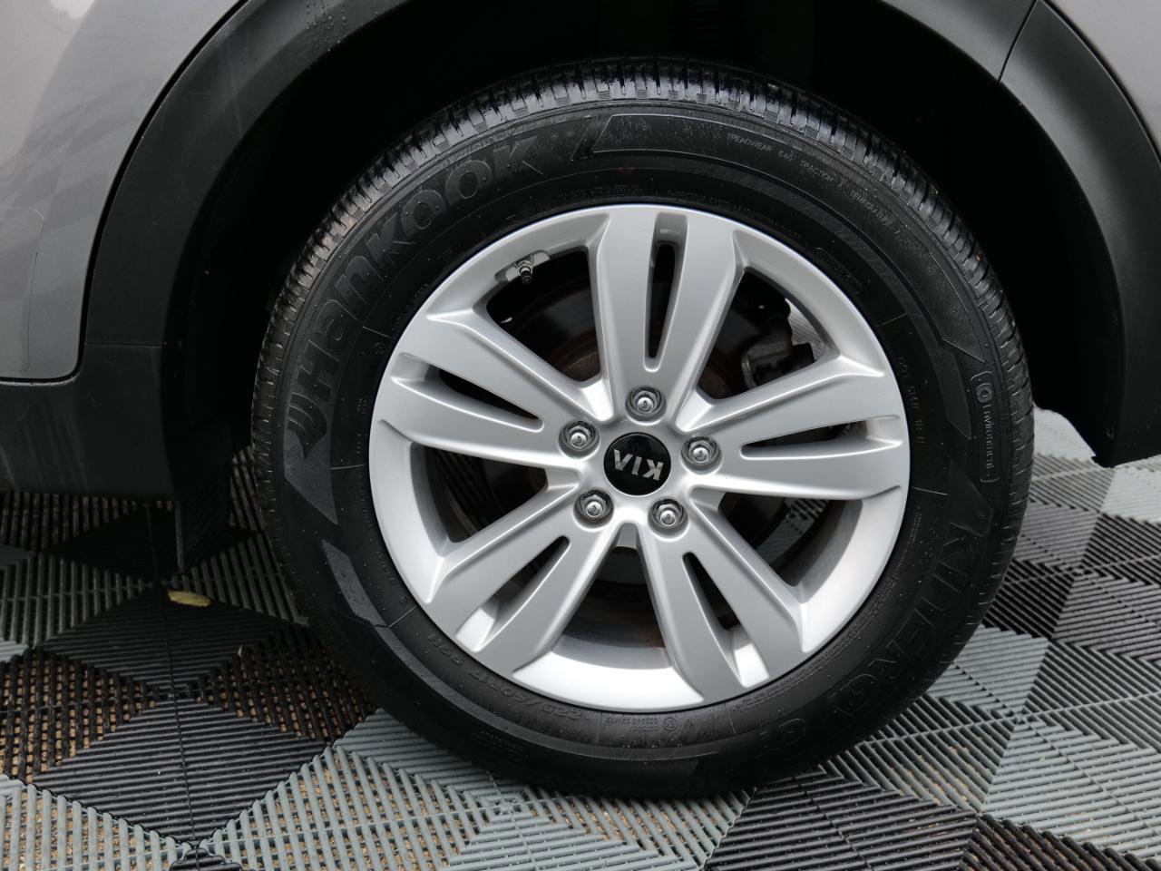 Used 2019 Kia Sportage LX w/ LX Popular Package image 86