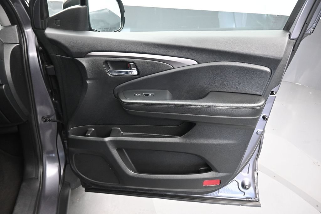 Used 2021 Honda Pilot EX-L image 54