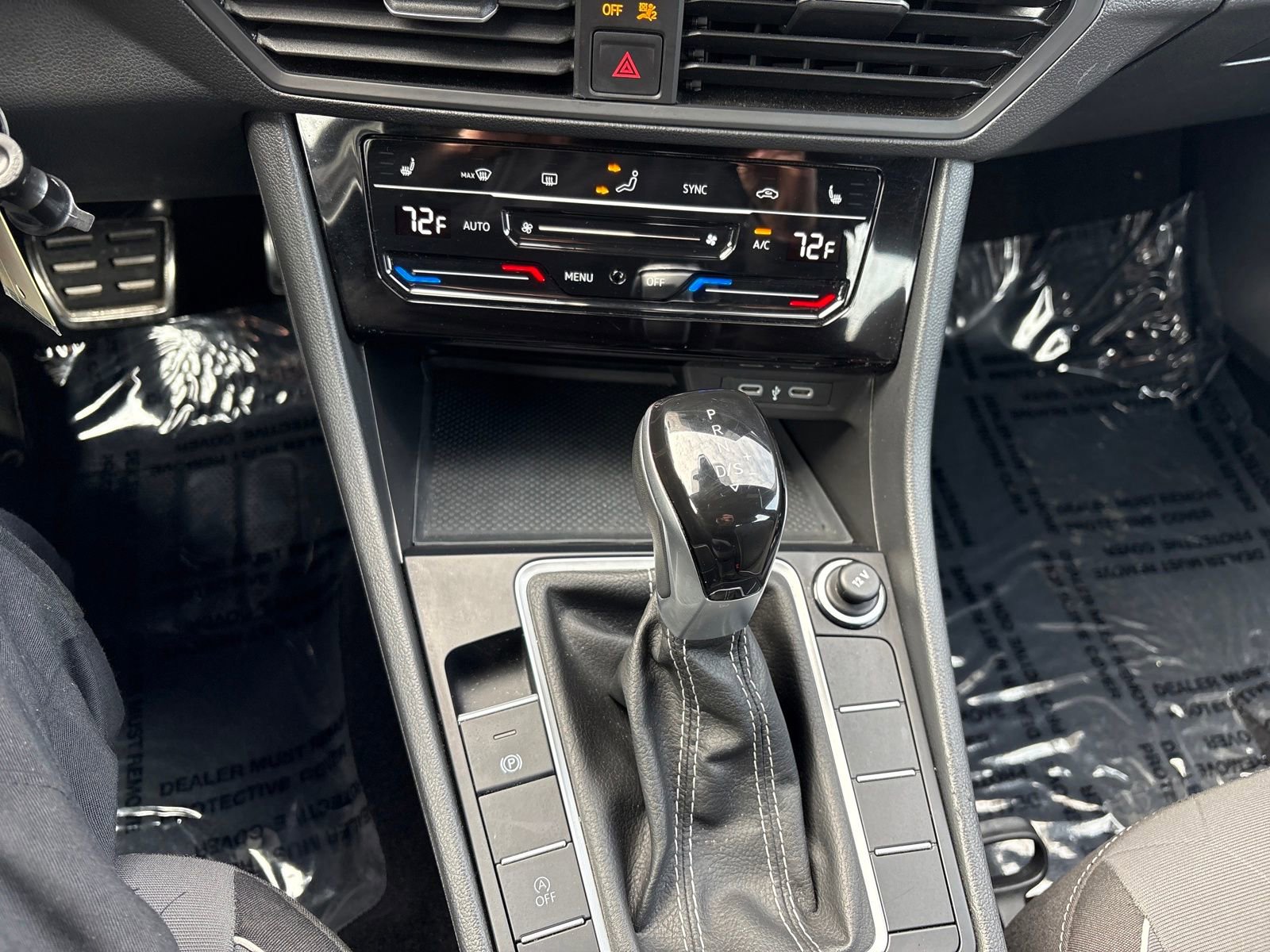 Used 2025 Volkswagen Jetta Sport image 18