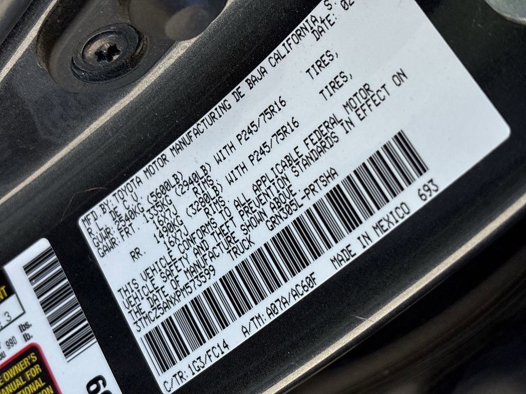 Used 2023 Toyota Tacoma SR5 w/ Technology Package image 34