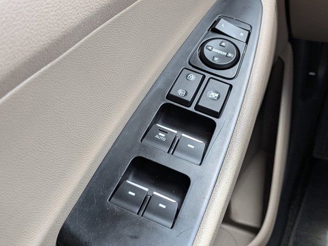 Used 2019 Hyundai Tucson Limited w/ Cargo Package FWD image 20