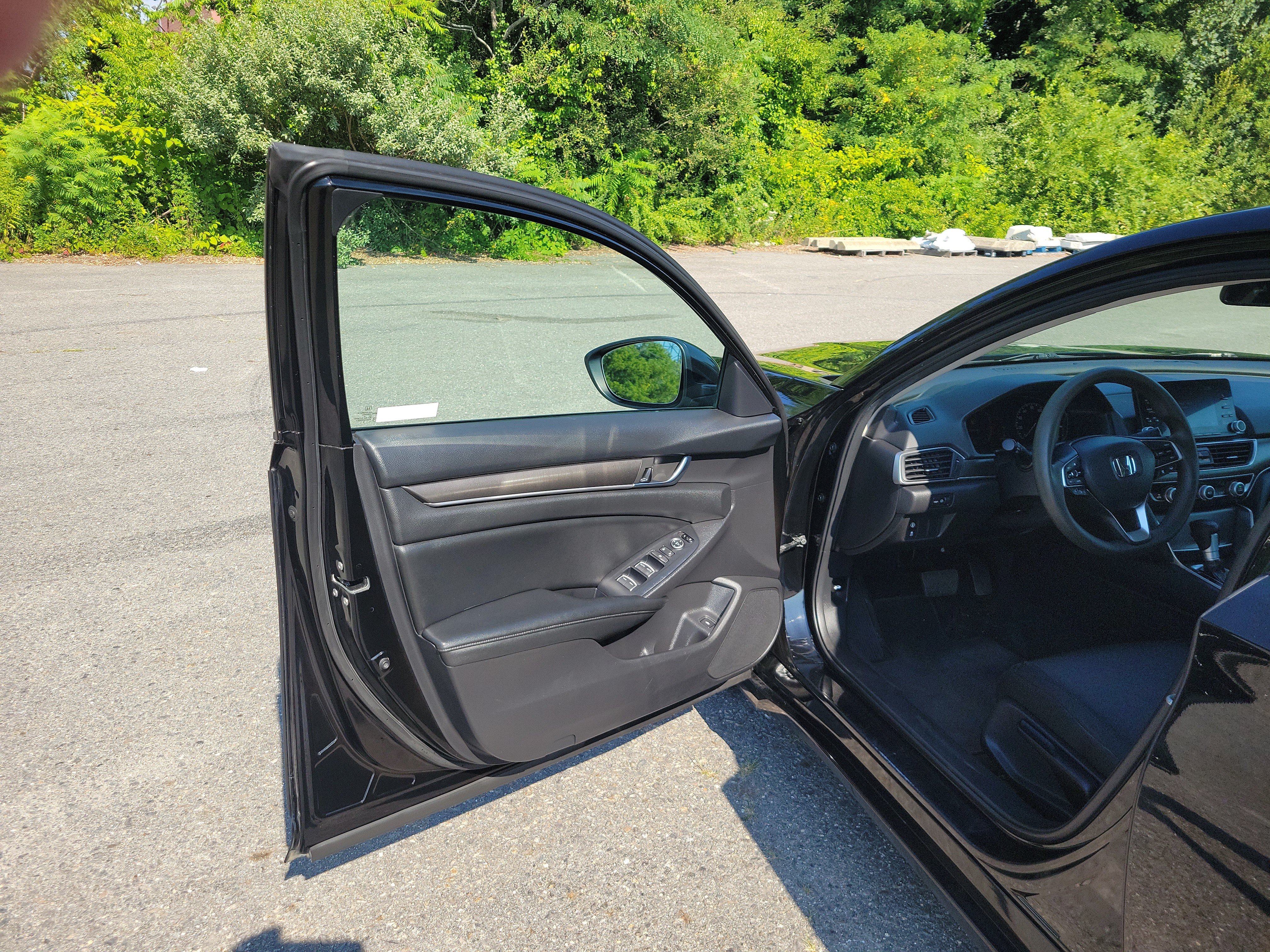 Used 2019 Honda Accord LX image 15