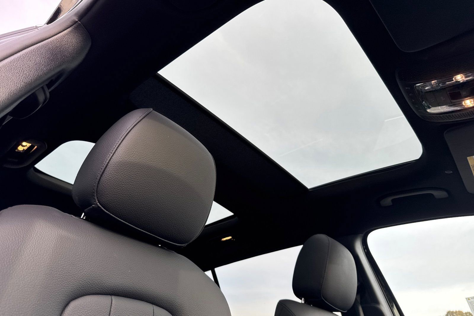 Certified 2026 Mercedes-Benz GLB 250 image 19