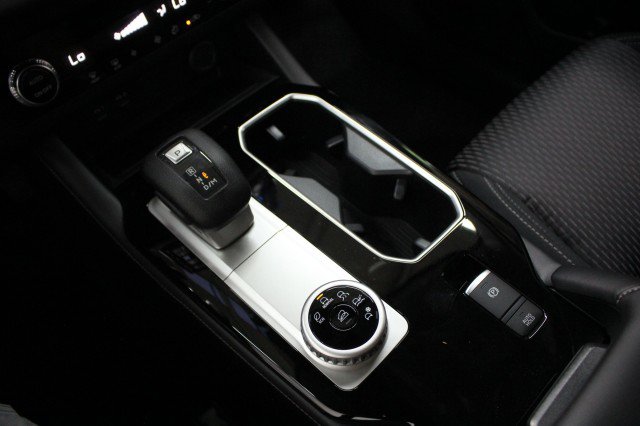 New 2026 Mitsubishi Outlander ES FWD image 14