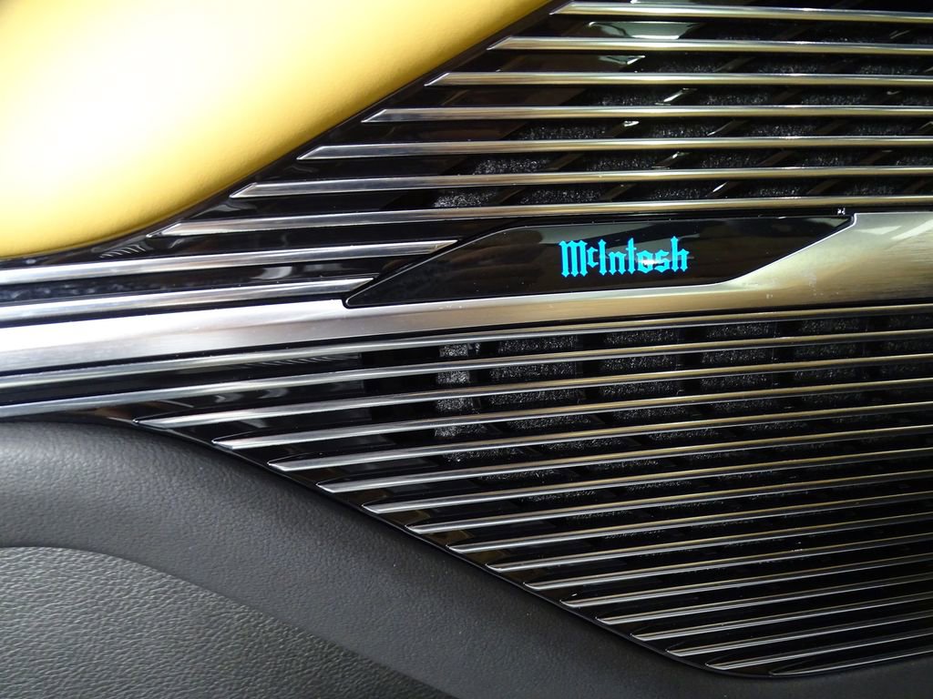 New 2024 Jeep Grand Wagoneer L Series III w/ Rear Seat Video Group 1 image 30