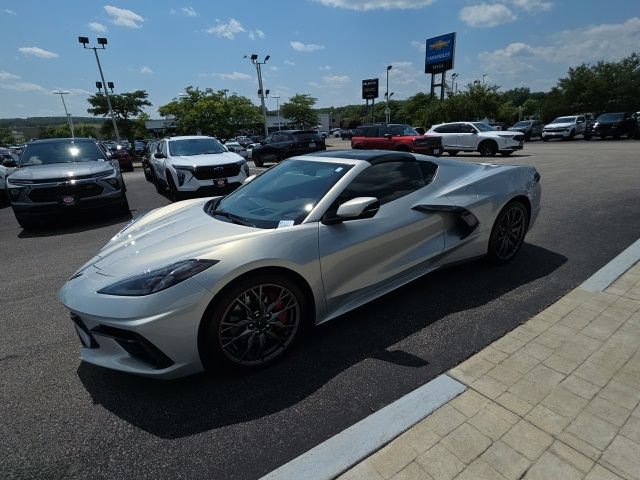 Used 2023 Chevrolet Corvette Stingray Preferred Cpe w/ Z51 Performance Package RWD image 6