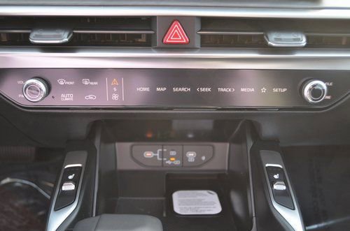 New 2026 Kia Sorento X-Line EX image 31