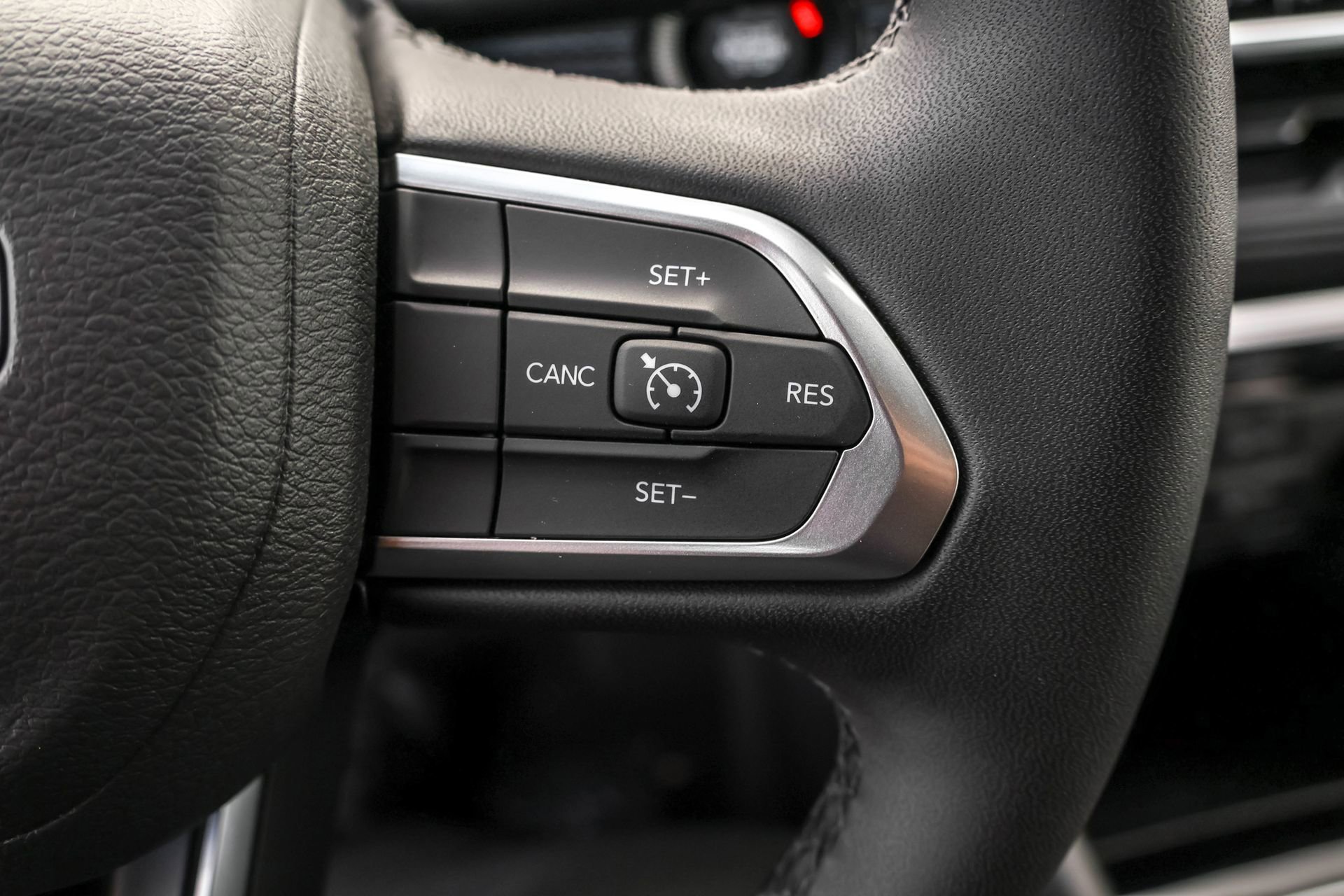 New 2026 Jeep Compass Latitude image 25