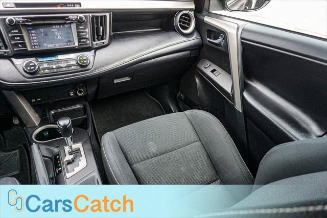 Used 2018 Toyota RAV4 XLE FWD image 25