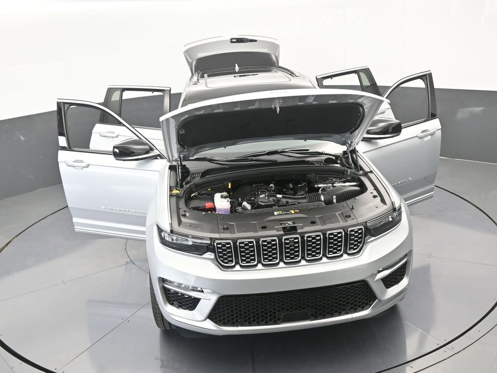 New 2025 Jeep Grand Cherokee Summit image 82