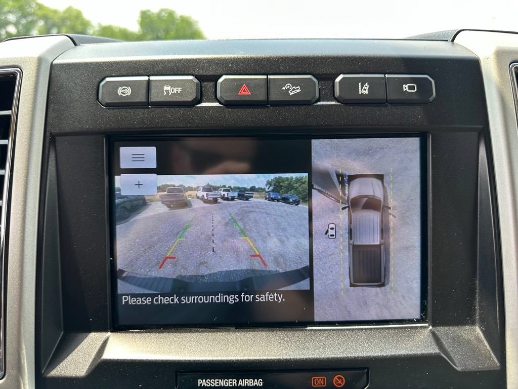 Used 2021 Ford F250 Lariat w/ Lariat Value Package AWD/4WD image 4