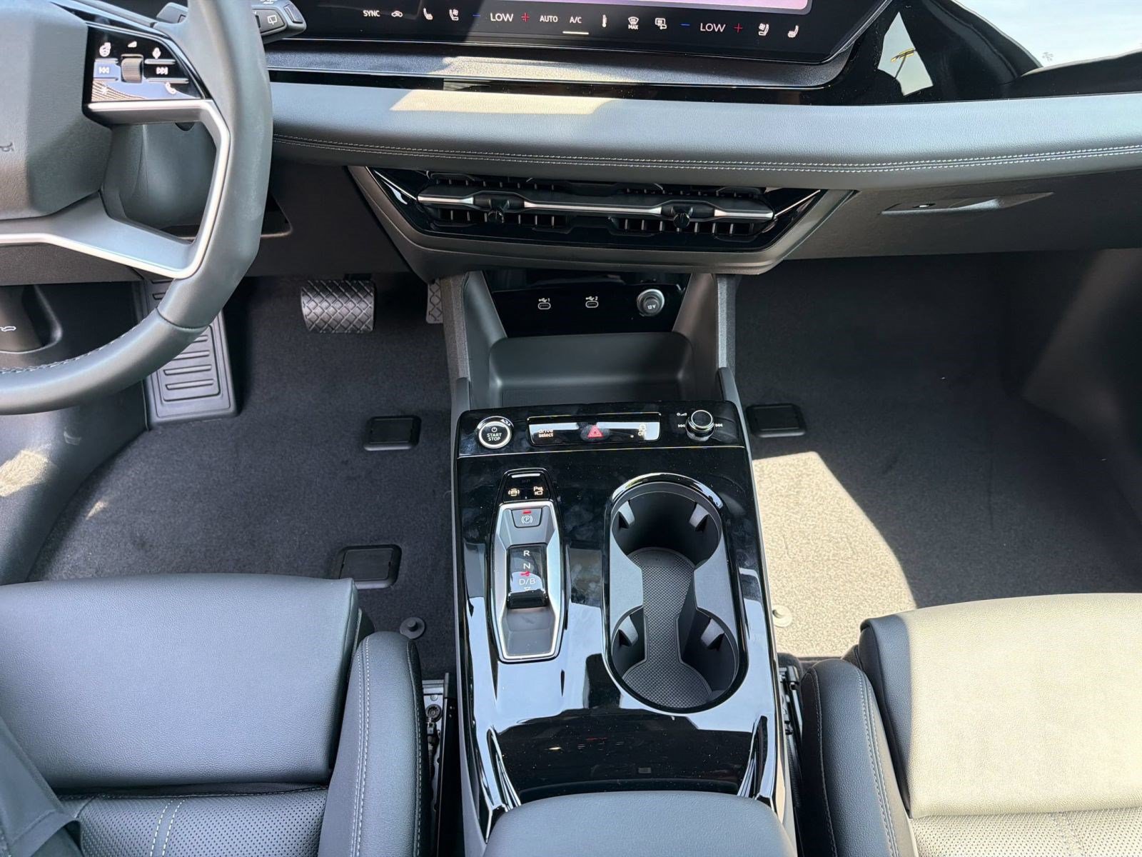 New 2027 Audi Q6 e-tron Premium Plus AWD/4WD image 17