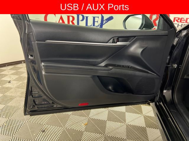 Used 2023 Toyota Camry SE image 11