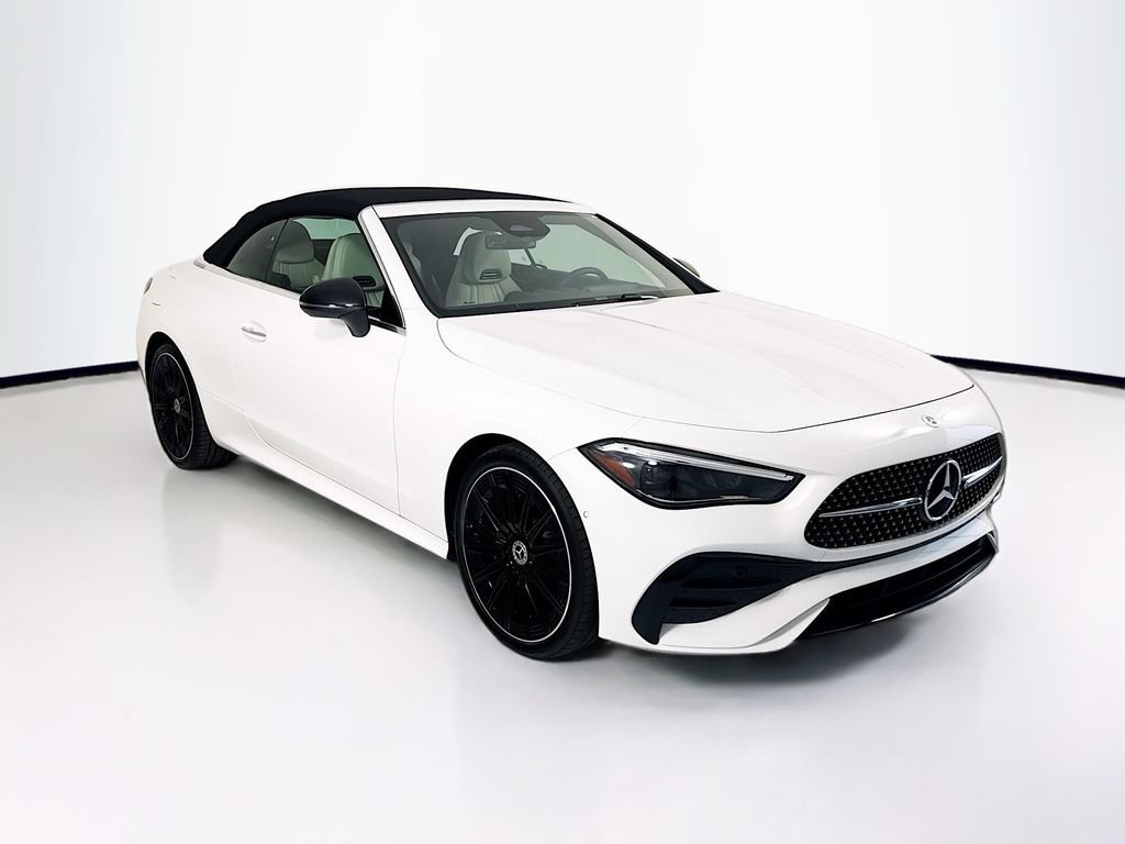 Used 2024 Mercedes-Benz CLE 300 4MATIC Cabriolet image 11