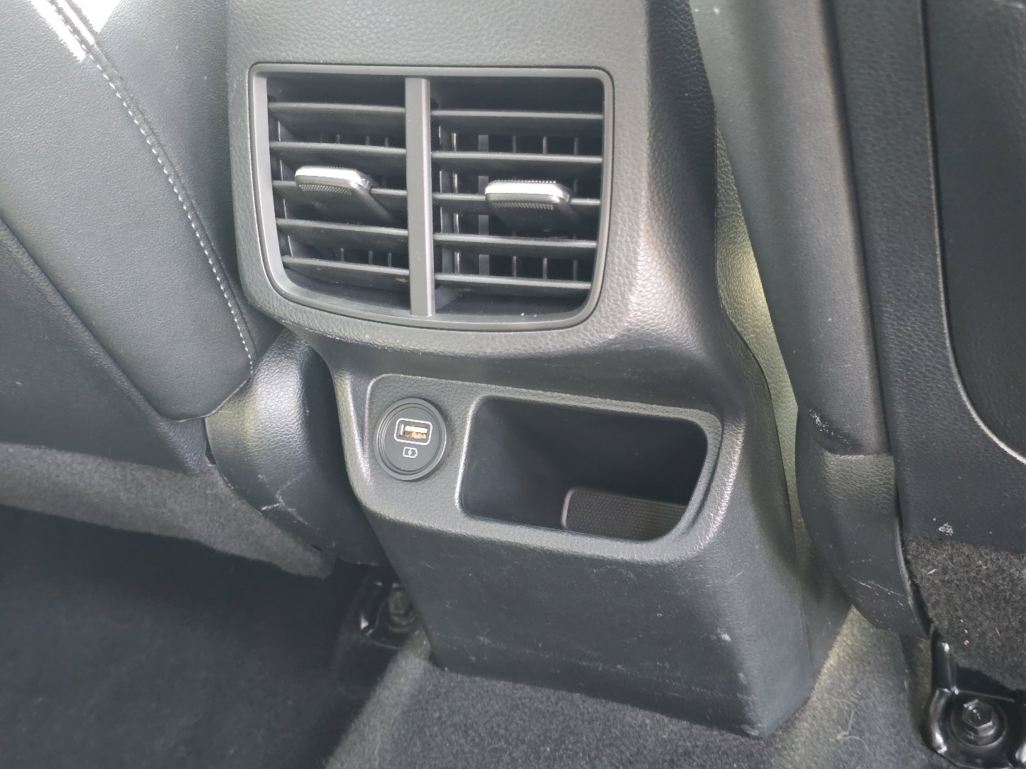 Used 2021 Kia Seltos EX image 33