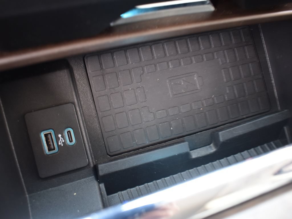 Used 2020 Ford Expedition Platinum AWD/4WD image 25