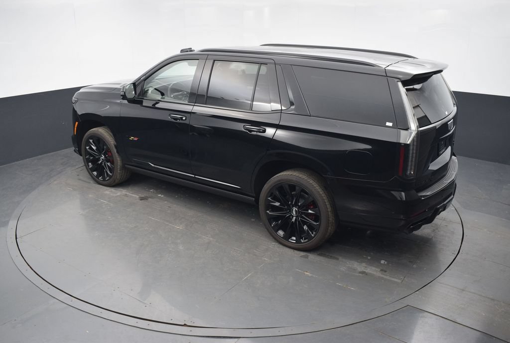 Certified 2025 Cadillac Escalade V w/ LPO, ONYX Package AWD/4WD image 49