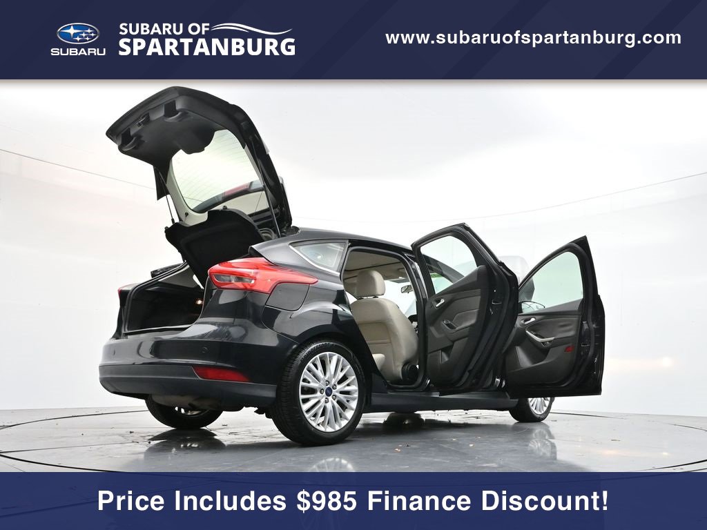 Used 2016 Ford Focus Titanium image 40