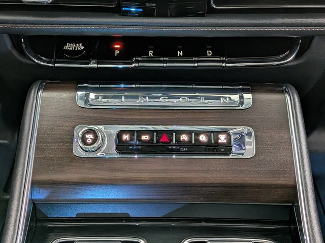 Certified 2026 Lincoln Aviator Reserve w/ Jet Appearance Package AWD/4WD image 34