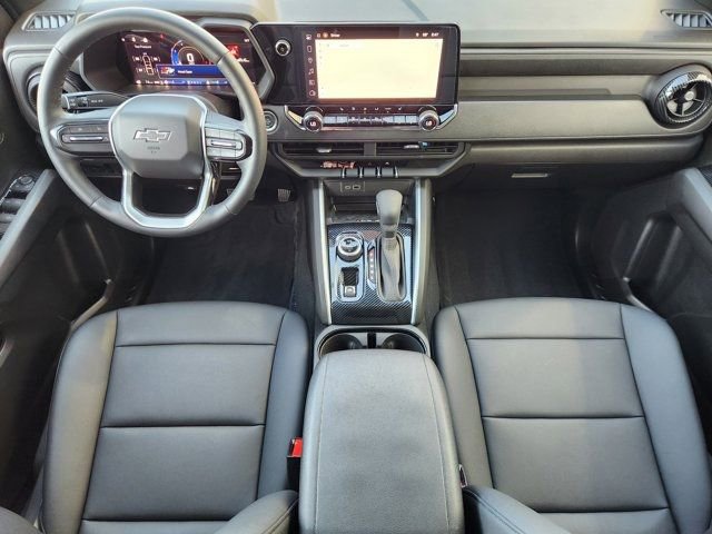 Used 2025 Chevrolet Colorado Trail Boss image 27