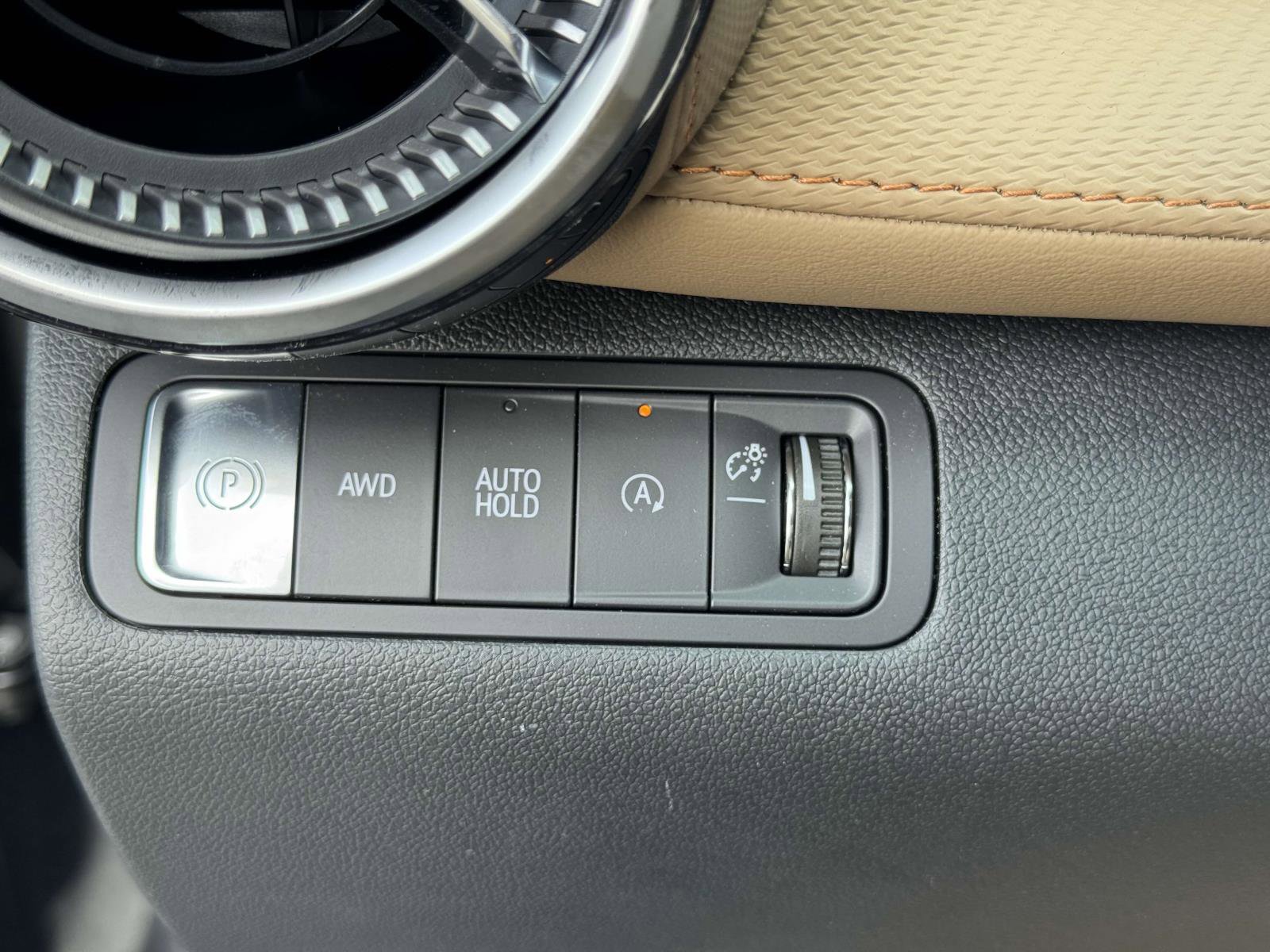 New 2026 Chevrolet Equinox ACTIV w/ LPO, Floor Liner Package image 11