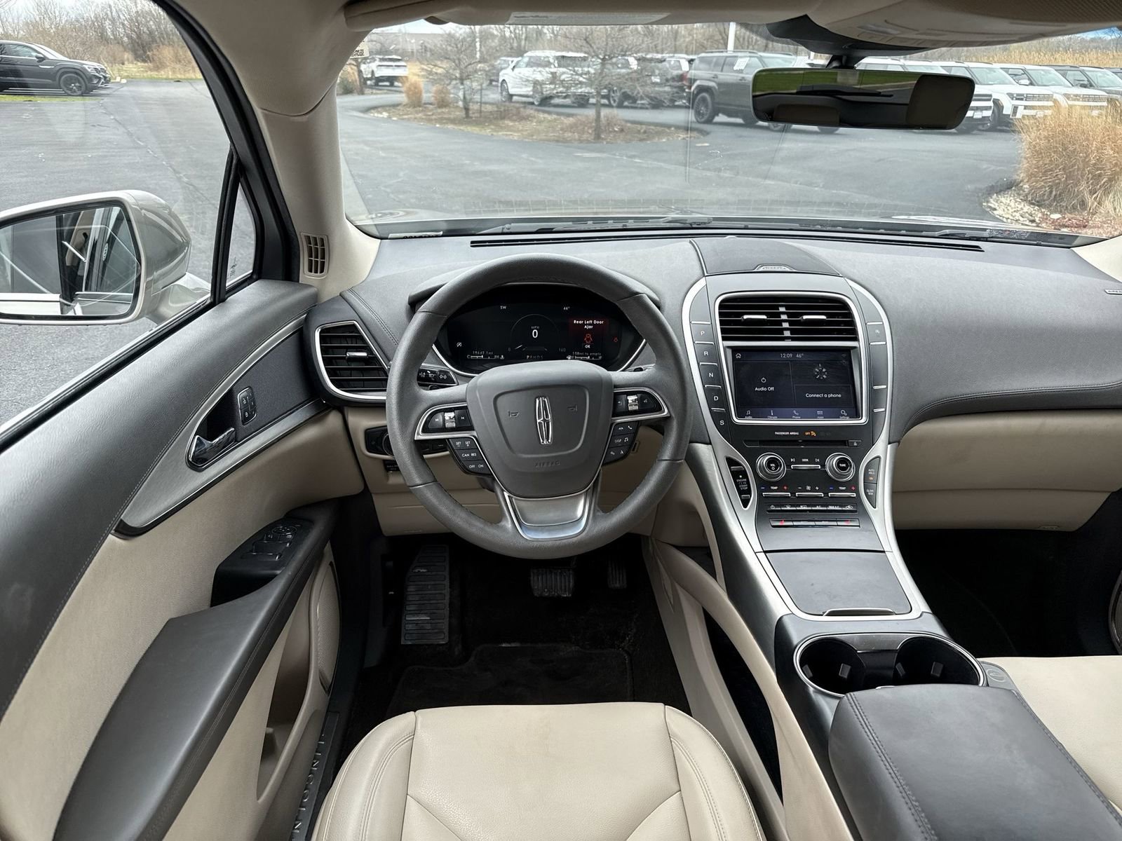 Used 2019 Lincoln Nautilus FWD image 14