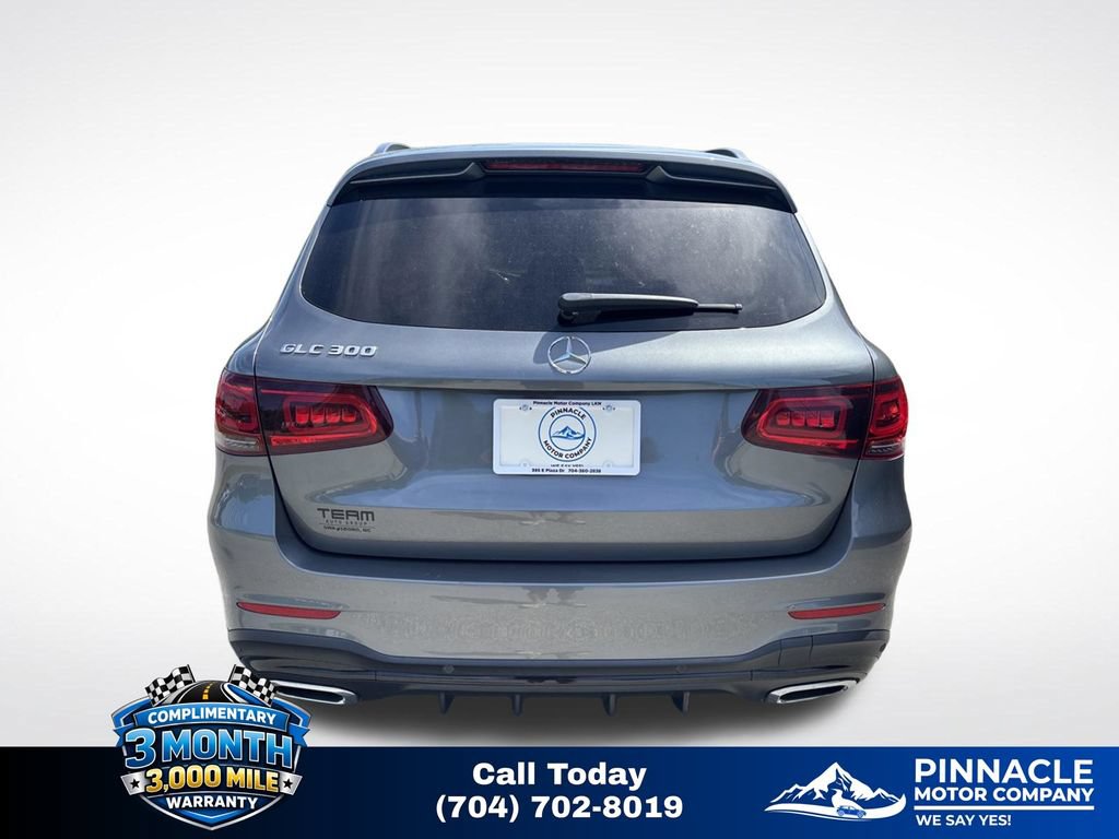 Used 2021 Mercedes-Benz GLC 300 w/ AMG Line image 6