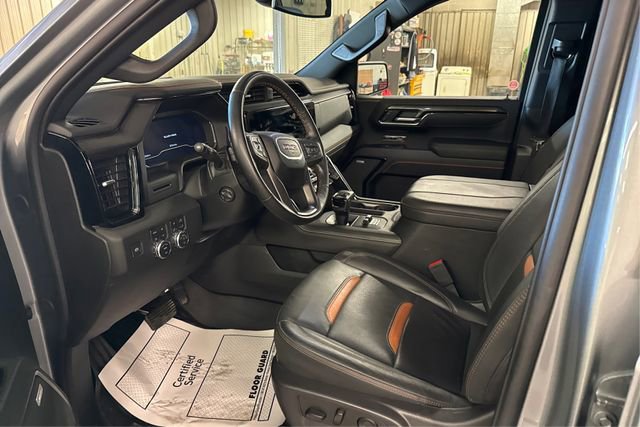 Used 2025 GMC Sierra 1500 AT4 w/ AT4 Premium Package image 9