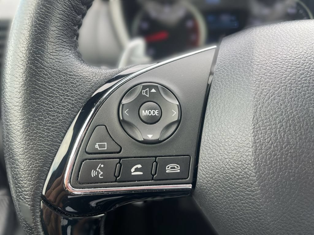 Used 2025 Mitsubishi Eclipse Cross SEL AWD/4WD image 19