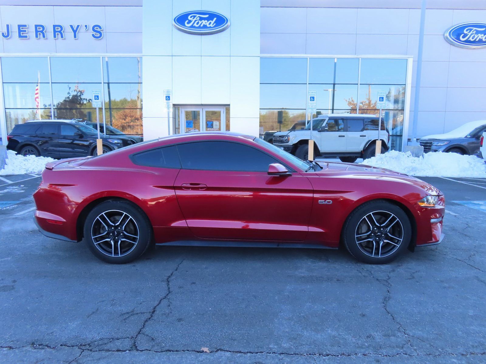 Certified 2018 Ford Mustang GT image 4