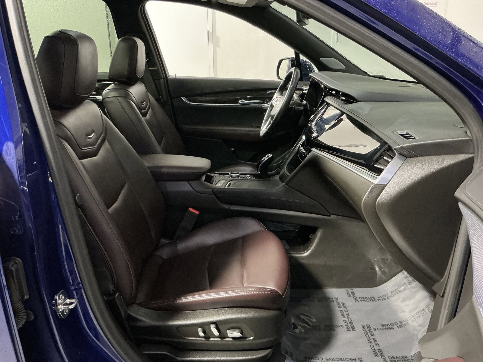 Used 2023 Cadillac XT6 Premium Luxury image 36