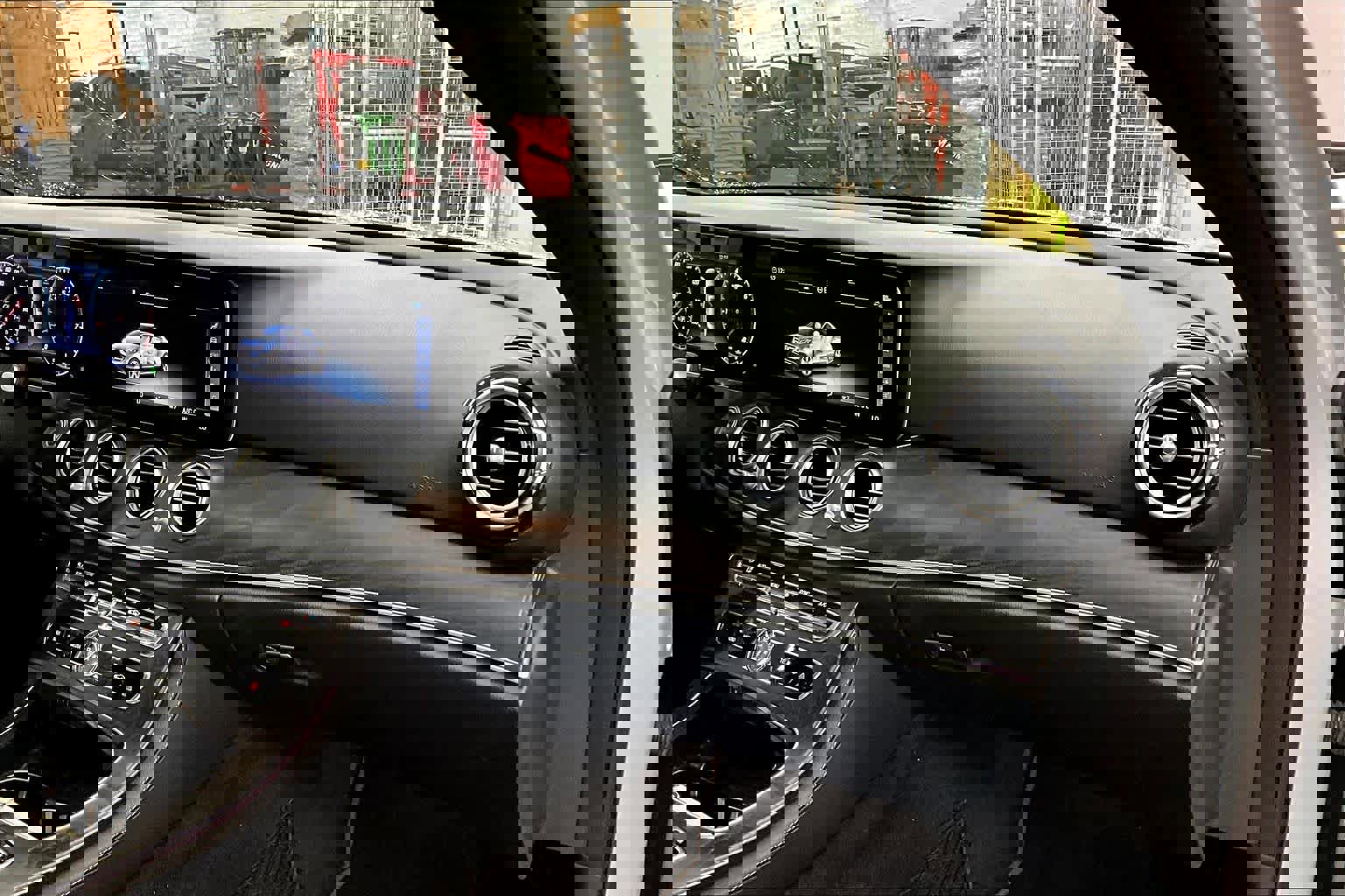 Used 2019 Mercedes-Benz E 300 image 18