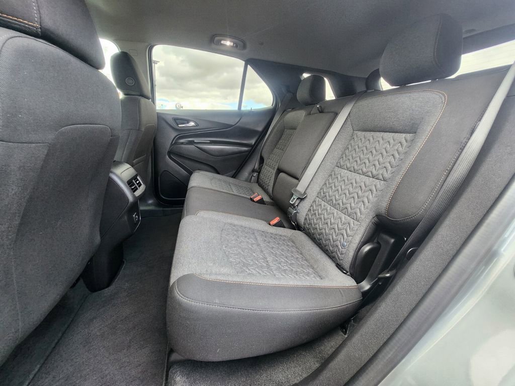 Used 2024 Chevrolet Equinox LT image 11