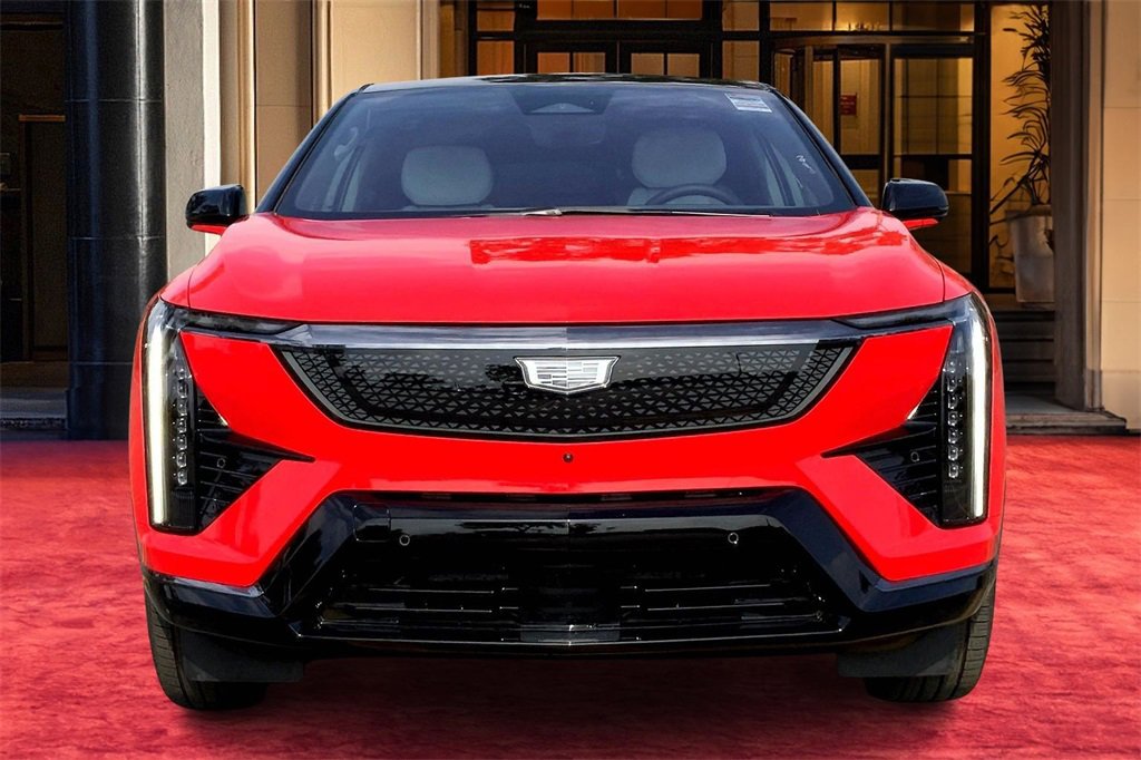 New 2026 Cadillac Optiq Sport 1 image 3