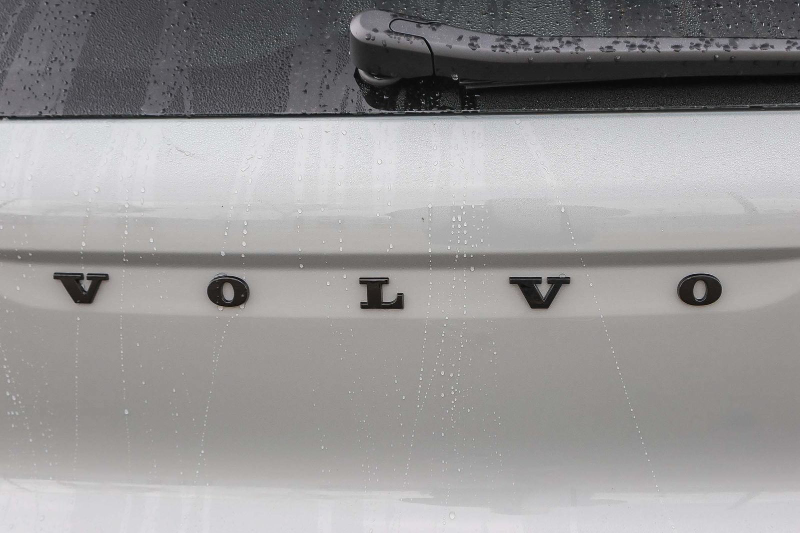 New 2026 Volvo XC40 B5 Ultra w/ Climate Package AWD/4WD image 12