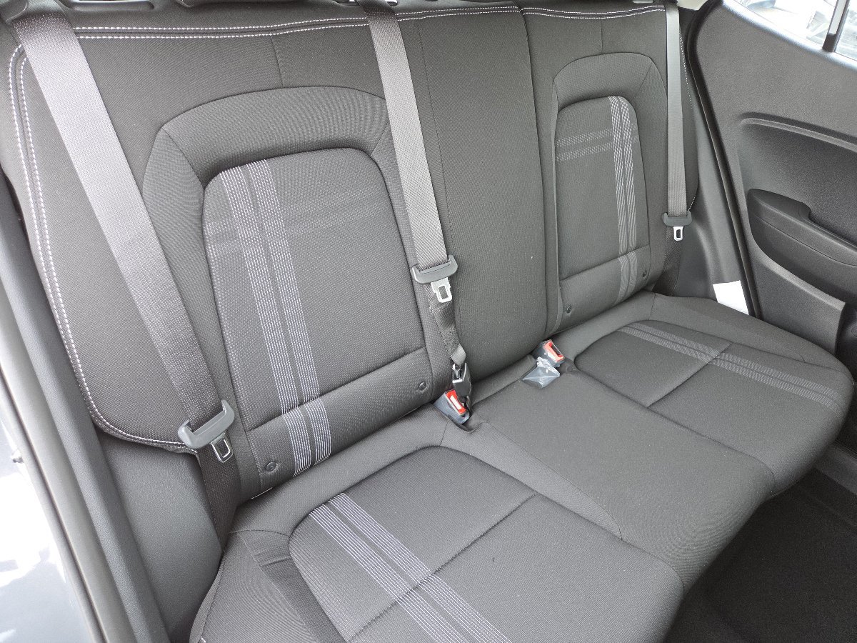 New 2026 Hyundai Venue SEL FWD image 25